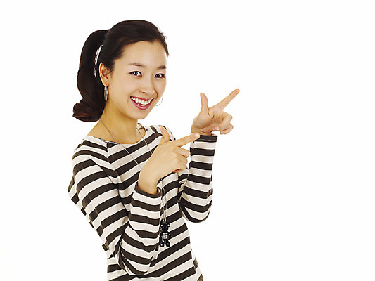 포토 JPG 스튜디오촬영 모델 라이프스타일 여자 포즈 장신구 손가락 모션 실내 한명 미소 웃음 누끼 사람 동양인 손짓 이벤트 상반신 20대 성인 캐주얼 한국인 가리킴 여자만 여자한명만 성인여자만 청년만 청년여자만 성인한명만 청년여자한명만 성인여자한명만 성인만 국내포토 1 손 옷 표정 인종 청년 내부 생활 파일형식