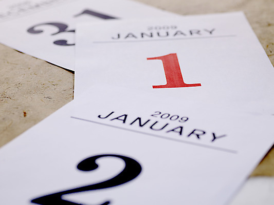 포토 JPG 스튜디오촬영 문자 기호 알파벳 영어 새해 실내 사람없음 숫자 사무용품 달력 오브젝트 연말연시 1월 국내포토 문구용품 날짜 파일형식