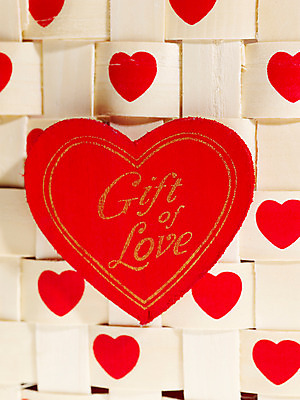 포토 JPG 스튜디오촬영 문자 기호 알파벳 영어 백그라운드 무늬 패턴 기념 실내 사랑 사람없음 장식 빨간색 단어 하트 오브젝트 국내포토 모양 감정 컬러 파일형식