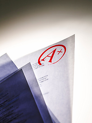 포토 문자 영어 교육 학교 실내 수학 성적 점수 파일형식 스튜디오촬영 알파벳 오브젝트 학점 에이플러스 보고서 덧셈 대학교 평가 기호 JPG 사람없음 백그라운드 국내포토