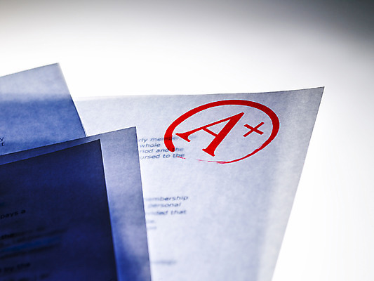 포토 문자 영어 교육 학교 실내 수학 성적 점수 파일형식 스튜디오촬영 알파벳 오브젝트 학점 에이플러스 보고서 덧셈 대학교 평가 기호 JPG 사람없음 백그라운드 국내포토