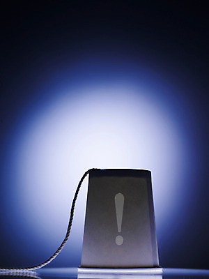 포토 JPG 스튜디오촬영 교육 생각 근접촬영 사람없음 놀람 끈 느낌표 종이컵 오브젝트 명령 감탄 국내포토 기호 감정 뷰포인트 실내 표정 컵 일회용 파일형식