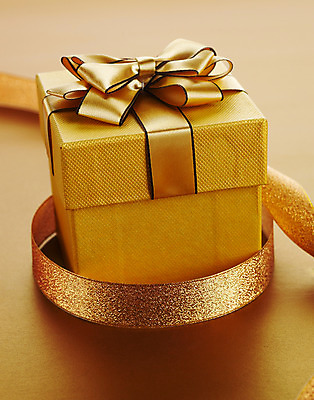 포토 JPG 스튜디오촬영 기념일 리본 포장 실내 선물포장 선물 이벤트 사람없음 장식 선물상자 상자 끈 오브젝트 포장소품 국내포토 포장재료 파일형식