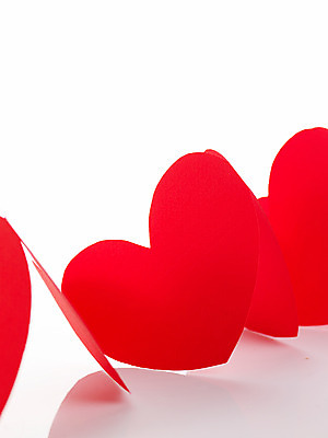 포토 JPG 스튜디오촬영 기념일 종이 포장 실내 선물포장 선물 사랑 이벤트 근접촬영 사람없음 장식 하트 메모지 오브젝트 포장소품 국내포토 모양 감정 뷰포인트 사무용품 포장재료 파일형식