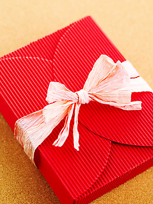 포토 JPG 스튜디오촬영 기념일 리본 포장 실내 선물포장 선물 이벤트 사람없음 장식 선물상자 상자 끈 오브젝트 포장소품 국내포토 포장재료 파일형식