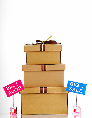 포토 JPG 스튜디오촬영 문자 기호 알파벳 영어 리본 생활용품 실내 선물 사랑 이벤트 사람없음 단어 선물상자 쇼핑 상자 세일 하트 메모지 종이상자 알림 오브젝트 메모꽂이 명함꽂이 국내포토 모양 감정 문구용품 사무용품 파일형식