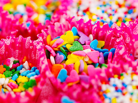 포토 JPG 스튜디오촬영 기념일 별 음식 백그라운드 포장 화이트데이 디저트 실내 발렌타인데이 사탕 선물 이벤트 사람없음 장식 컬러풀 초콜릿 하트 포장지 오브젝트 포장재료 국내포토 자연요소 모양 컬러 데이이벤트 파일형식