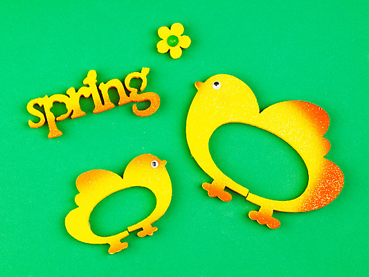 포토 JPG 스튜디오촬영 문자 기호 알파벳 영어 계절 꽃 병아리 사람없음 장식 단어 모형 봄 오브젝트 교구 국내포토 식물 교육 조류 실내 파일형식