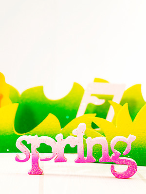 포토 JPG 스튜디오촬영 식물 문자 기호 알파벳 영어 사계절 계절 자연 잔디 초원 사람없음 장식 단어 모형 봄 풀 오브젝트 교구 국내포토 교육 실내 생태계 파일형식