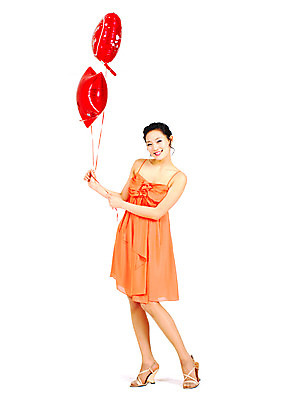 포토 JPG 스튜디오촬영 전신 드레스 원피스 여자 포즈 모션 실내 한명 서기 미소 웃음 들기 누끼 사람 동양인 손짓 이벤트 20대 성인 앞모습 치마 파티 한국인 풍선 여자만 여자한명만 성인여자만 청년만 청년여자만 성인한명만 청년여자한명만 성인여자한명만 성인만 국내포토 1 옷 뷰포인트 하의 표정 인종 청년 내부 파일형식