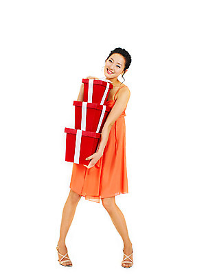 포토 JPG 스튜디오촬영 전신 드레스 원피스 여자 포즈 모션 실내 선물 한명 서기 미소 웃음 들기 누끼 사람 동양인 손짓 이벤트 20대 성인 옆모습 선물상자 치마 파티 한국인 즐거움 여자만 여자한명만 성인여자만 청년만 청년여자만 성인한명만 청년여자한명만 성인여자한명만 성인만 국내포토 1 옷 감정 뷰포인트 하의 표정 인종 청년 내부 상자 파일형식