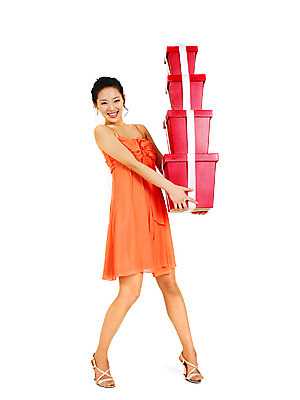 포토 JPG 스튜디오촬영 전신 드레스 원피스 여자 포즈 모션 실내 선물 한명 서기 미소 웃음 들기 누끼 사람 동양인 손짓 이벤트 20대 성인 옆모습 선물상자 치마 파티 한국인 즐거움 여자만 여자한명만 성인여자만 청년만 청년여자만 성인한명만 청년여자한명만 성인여자한명만 성인만 국내포토 1 옷 감정 뷰포인트 하의 표정 인종 청년 내부 상자 파일형식