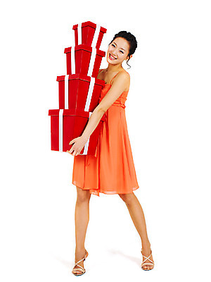 포토 JPG 스튜디오촬영 전신 드레스 원피스 여자 포즈 모션 실내 선물 한명 서기 미소 웃음 들기 누끼 사람 동양인 손짓 이벤트 20대 성인 선물상자 치마 파티 한국인 즐거움 여자만 여자한명만 성인여자만 청년만 청년여자만 성인한명만 청년여자한명만 성인여자한명만 성인만 국내포토 1 옷 감정 하의 표정 인종 청년 내부 상자 파일형식