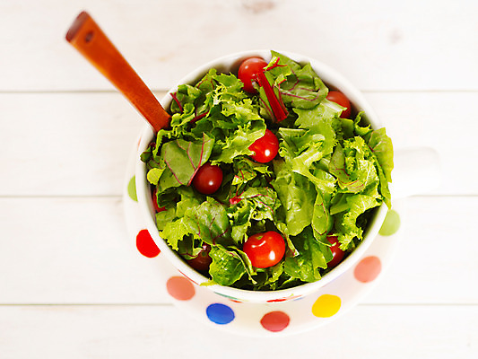 포토 JPG 스튜디오촬영 그릇 웰빙 음식 채소 방울토마토 서양음식 사람없음 샐러드 양상추 주걱 비트 샐러드주걱 국내포토 식기 토마토 주방용품 실내 파일형식