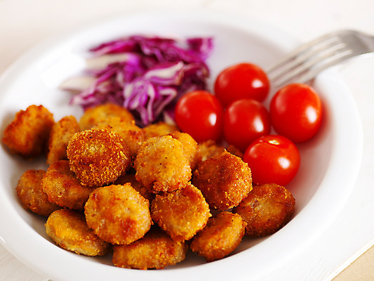 포토 JPG 스튜디오촬영 접시 음식 포크 토마토 채소 방울토마토 디저트 요리 사람없음 돈가스 적채 미니돈까스 국내포토 식기 실내 커틀릿 양배추 파일형식