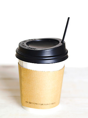 포토 JPG 스튜디오촬영 커피 음료 음식 디저트 빨대 누끼 사람없음 테이크아웃 국내포토 실내 파일형식