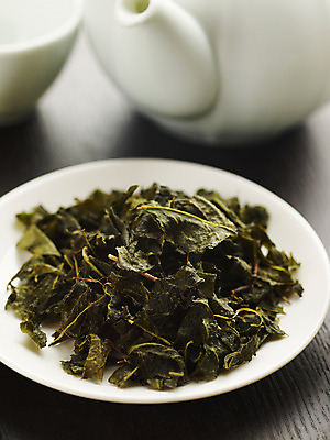 포토 JPG 스튜디오촬영 웰빙 음료 음식 잎 의학 주전자 건조 사람없음 한의학 약재 한약재 도자기 차 전통차 약초 찻잔 다기 한약 녹차 찻잎 건조식물 녹차잎 한방차 국내포토 식물 주방용품 잔 실내 차_음료 약 풀_식물 다도 파일형식