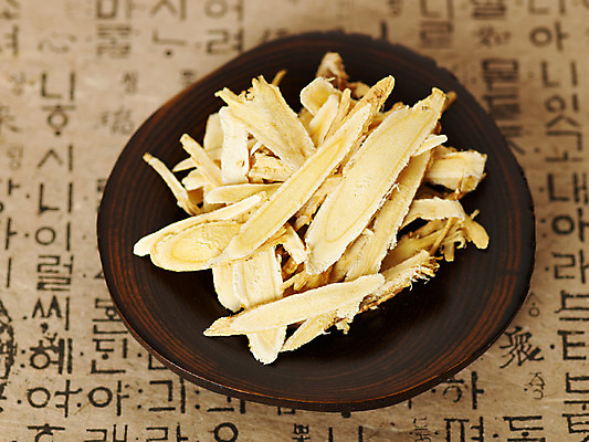 포토 JPG 스튜디오촬영 의학 건조 사람없음 치료 약 한의학 약재 한약재 약초 한약 한지 말린음식 황기 국내포토 종이 음식 실내 풀_식물 파일형식