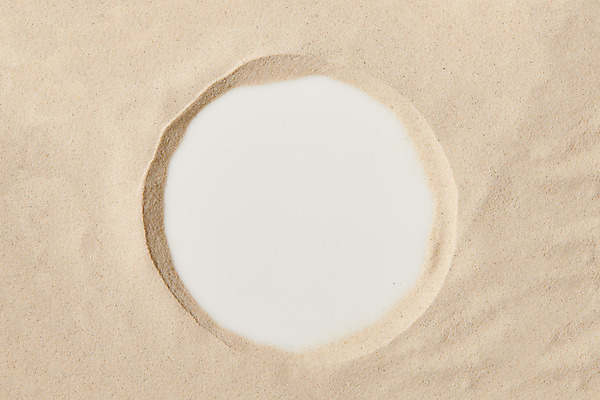 포토 JPG 스튜디오촬영 모래 백그라운드 재질 프레임 실내 사람없음 하이앵글 갈색 흙 흰색 원형 흰배경 질감 플랫레이 국내포토 도형 뷰포인트 컬러 내부 플랫 파일형식