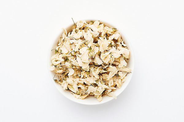 포토 JPG 스튜디오촬영 식물 그릇 꽃잎 건조 실내 건강 누끼 사람없음 하이앵글 차 오브젝트 흰배경 꽃차 아카시아꽃 플랫레이 국내포토 식기 꽃 음료 뷰포인트 백그라운드 내부 차_음료 흰색 플랫 파일형식