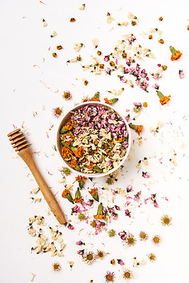 포토 JPG 스튜디오촬영 식물 그릇 꽃잎 건조 국화 실내 건강 누끼 사람없음 하이앵글 차 오브젝트 흰배경 구절초 꽃차 맨드라미 복사꽃 아카시아꽃 허니디퍼 플랫레이 매리골드 국내포토 식기 꽃 음료 뷰포인트 백그라운드 내부 차_음료 흰색 도구 플랫 파일형식