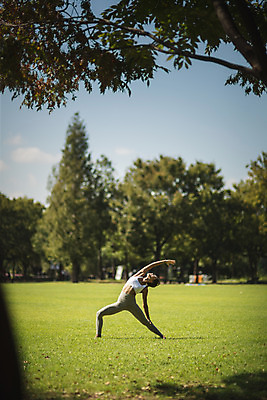 포토 JPG 주간 전신 나무 응시 여자 요가 자연 팔벌리기 건강 한명 서기 잔디 20대 성인 야외 옆모습 운동 스트레칭 한국인 손뻗기 한강공원 성인여자한명만 국내포토 자연요소 식물 1 웰빙 시선 공원 뷰포인트 모션 사람 동양인 청년 한강 생태계 여자한명만 성인여자만 파일형식