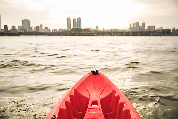포토 JPG 주간 물결 스포츠 사람없음 야외 강 노을 수상스포츠 즐거움 한강 카약 국내포토 자연요소 감정 서울 랜드마크 파일형식