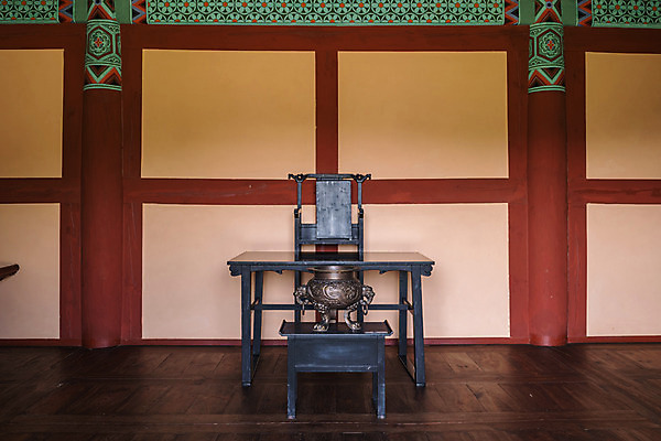 포토 JPG 주간 한국전통 여행 고건축 유적지 풍경 사람없음 야외 관광지 문화재 가을 한국사 충청남도 논산 계백장군유적전승지 충장사 국내포토 자연요소 전통 건축물 계절 한국 역사 충청도 파일형식