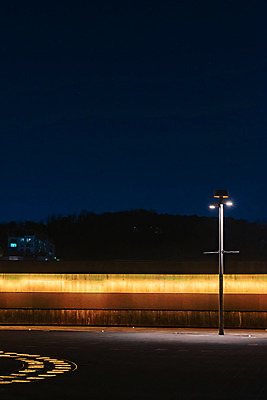 포토 JPG 건축물 공원 야경 가로등 조명 사람없음 야외 빛 광교호수공원 국내포토 공공시설 건축 야간 호수공원 파일형식 광교 풍경_경치