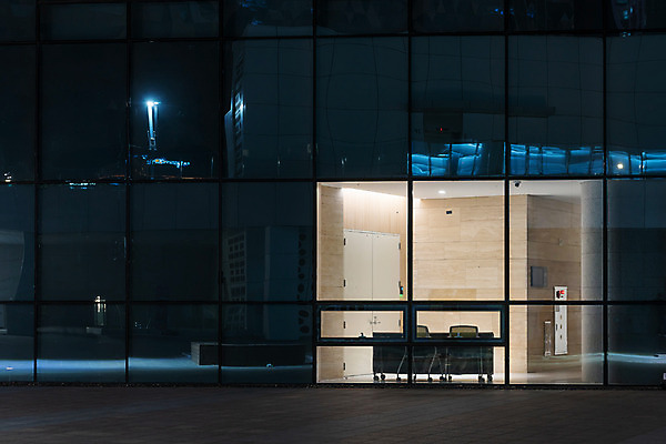 포토 JPG 건축물 공원 야경 가로등 조명 사람없음 야외 빛 사무실 광교호수공원 국내포토 공공시설 건축 비즈니스 야간 호수공원 파일형식 광교 풍경_경치