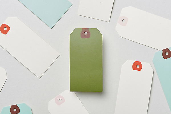 포토 JPG 스튜디오촬영 종이 비즈니스 실내 사람없음 하이앵글 꼬리표 사무용품 여러개 오브젝트 흰배경 네임텍 목업 플랫레이 국내포토 뷰포인트 다수 백그라운드 문구용품 내부 라벨 흰색 플랫 파일형식