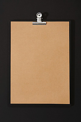 포토 JPG 스튜디오촬영 종이 검은배경 실내 사람없음 하이앵글 한개 사무용품 공백 오브젝트 서류판 목업 플랫레이 국내포토 1 뷰포인트 백그라운드 문구용품 내부 검은색 플랫 파일형식