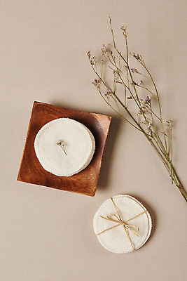 포토 JPG 스튜디오촬영 꽃 실내 사람없음 하이앵글 자연보호 환경 그린캠페인 재활용 오브젝트 에코 친환경 드라이플라워 나무접시 친환경제품 화장솜 플랫레이 갈색배경 제로웨이스트 국내포토 식물 접시 캠페인 뷰포인트 백그라운드 자연 내부 갈색 화장용품 플랫 보호 사회이슈 파일형식