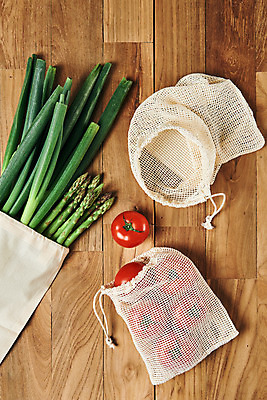 포토 JPG 스튜디오촬영 토마토 실내 사람없음 하이앵글 자연보호 환경 그린캠페인 재활용 장바구니 오브젝트 에코 친환경 아스파라거스 파 친환경제품 플랫레이 갈색배경 제로웨이스트 나무배경 국내포토 캠페인 뷰포인트 백그라운드 채소 자연 내부 쇼핑 갈색 바구니 플랫 보호 사회이슈 파일형식