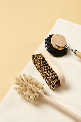 포토 JPG 스튜디오촬영 실내 사람없음 수건 자연보호 환경 그린캠페인 재활용 오브젝트 에코 친환경 수세미 노란배경 브러쉬빗 친환경제품 제로웨이스트 국내포토 캠페인 백그라운드 자연 내부 위생용품 노란색 보호 사회이슈 파일형식