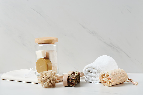 포토 JPG 스튜디오촬영 실내 사람없음 수건 자연보호 환경 그린캠페인 재활용 욕실 오브젝트 흰배경 에코 친환경 비누 수세미 친환경제품 제로웨이스트 국내포토 캠페인 백그라운드 자연 내부 위생용품 흰색 보호 사회이슈 파일형식