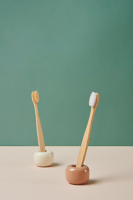 포토 JPG 스튜디오촬영 실내 사람없음 자연보호 환경 그린캠페인 재활용 오브젝트 에코 친환경 친환경제품 초록배경 제로웨이스트 대나무칫솔 국내포토 캠페인 백그라운드 자연 내부 초록색 보호 칫솔 사회이슈 파일형식