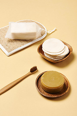 포토 JPG 스튜디오촬영 실내 사람없음 자연보호 환경 그린캠페인 재활용 오브젝트 에코 친환경 비누 노란배경 친환경제품 화장솜 제로웨이스트 대나무칫솔 국내포토 캠페인 백그라운드 자연 내부 위생용품 노란색 화장용품 보호 칫솔 사회이슈 파일형식