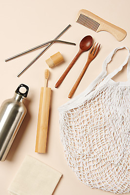 포토 JPG 스튜디오촬영 포크 실내 사람없음 하이앵글 자연보호 환경 숟가락 그린캠페인 재활용 머리빗 장바구니 오브젝트 에코 친환경 냅킨 나무숟가락 나무포크 친환경제품 텀블러 베이지색배경 플랫레이 제로웨이스트 스테인레스빨대 네트백 국내포토 식기 캠페인 뷰포인트 백그라운드 가방 자연 수저 빨대 내부 컵 쇼핑 바구니 미용용품 플랫 보호 사회이슈 베이지색 파일형식