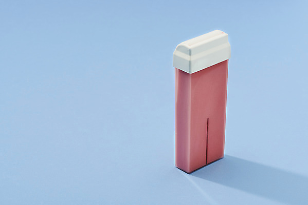 포토 JPG 스튜디오촬영 실내 사람없음 여름 뷰티 오브젝트 파란배경 왁스 왁싱 제모 피부과 왁스카트리지 국내포토 계절 백그라운드 병원 내부 파란색 파일형식