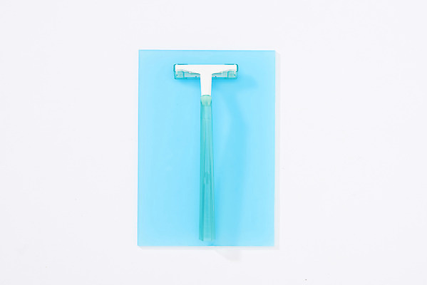 포토 JPG 스튜디오촬영 실내 사람없음 여름 하이앵글 뷰티 오브젝트 흰배경 면도기 왁싱 제모 피부과 플랫레이 국내포토 계절 뷰포인트 백그라운드 병원 내부 위생용품 흰색 플랫 파일형식