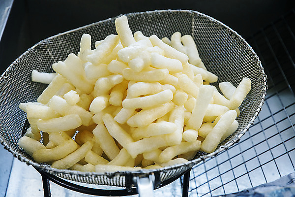 포토 JPG 주간 여행 풍경 사람없음 야외 강원도 한과 강릉 유과 전통다과 튀김망 국내포토 자연요소 디저트 한국 조리도구 전통음식 다과 파일형식