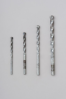 포토 JPG 스튜디오촬영 산업 회색배경 실내 사람없음 하이앵글 여러개 장비 도구 공구 드라이버 수리 작업도구 플랫레이 국내포토 뷰포인트 다수 백그라운드 내부 회색 플랫 파일형식