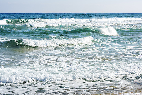 포토 JPG 주간 파도 바다 여행 한국 풍경 해변 사람없음 야외 관광지 해수욕장 강원도 강릉 국내여행 주문진 국내포토 자연요소 아시아 파일형식