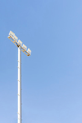 포토 JPG 주간 바다 여행 가로등 하늘 한국 풍경 해변 사람없음 야외 관광지 해수욕장 강원도 강릉 국내여행 주문진 국내포토 자연요소 공공시설 아시아 파일형식