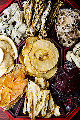 포토 JPG 건조 근접촬영 사람없음 튀김 사과 김 경상남도 생강 연근 거창 부각 김부각 국내포토 음식 뷰포인트 채소 과일 반찬 해조류 경상도 파일형식