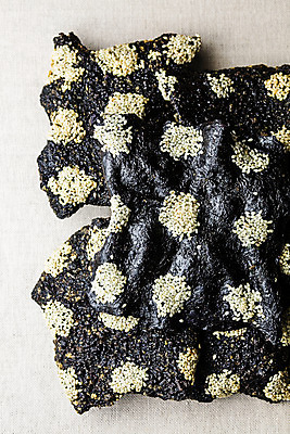 포토 JPG 스튜디오촬영 실내 사람없음 튀김 김 경상남도 특산물 거창 부각 김부각 국내포토 음식 반찬 내부 해조류 경상도 파일형식