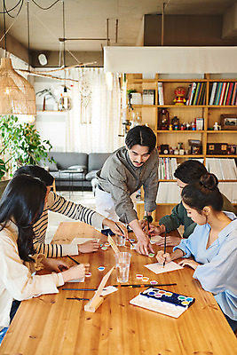 포토 JPG 여자 교육 남자 문화 문화예술 실내 미술 서기 들기 앉기 여러명 상반신 20대 성인 취미 앞모습 옆모습 30대 유행 물감 모임 한국인 붓 색칠 팔레트 즐거움 그림 클래스 성인만 워라밸 국내포토 감정 뷰포인트 다수 모션 사람 동양인 청년 내부 장년 미술도구 신조어 파일형식