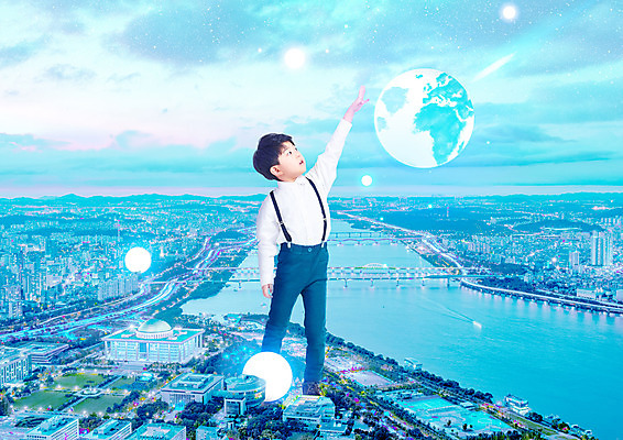 PSD 편집이미지 남자 지구 어린이 한명 사람 소년 파란색 빛 강 희망 한국인 잡기 도시 도심 한강 손뻗기 소년한명만 이미지편집 1 감정 컬러 모션 서울 동양인 랜드마크 남자한명만 소년만 파일형식