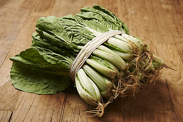 포토 JPG 스튜디오촬영 음식 사람없음 농작물 갈색 신선 유기농 기호식품 열무 나무배경 국내포토 웰빙 컬러 백그라운드 농업 실내 무 파일형식